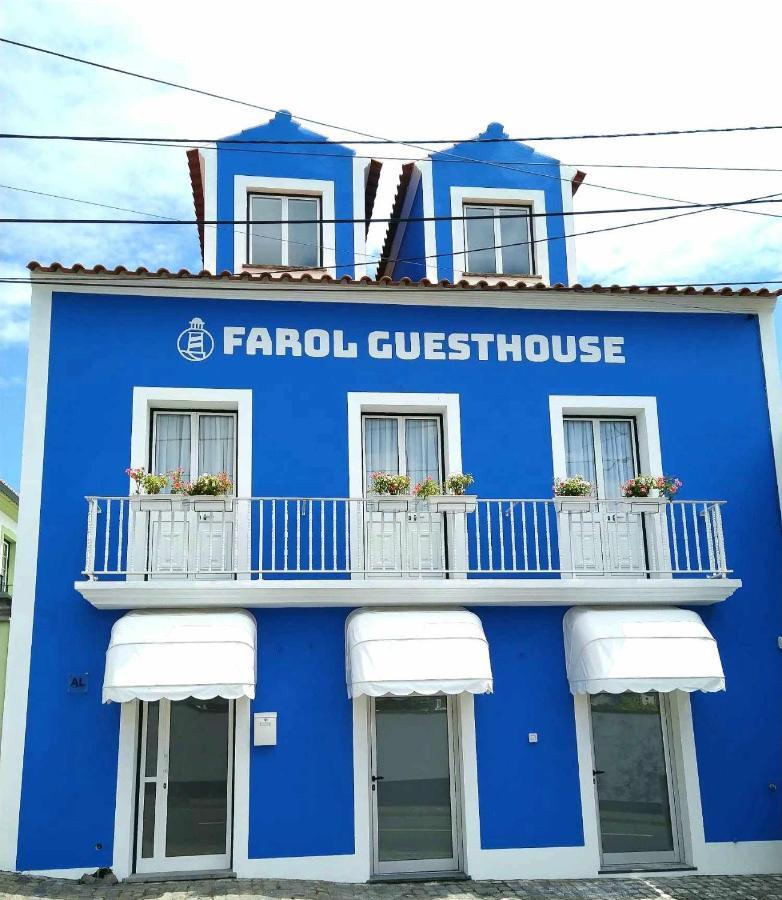 Farol Guesthouse أنغرا دو إِراويزو المظهر الخارجي الصورة